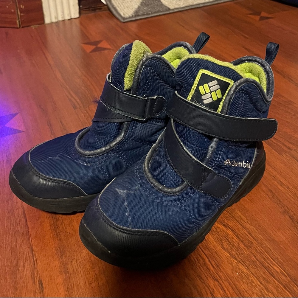 Columbia Kids' Blue and Neon Green Boots